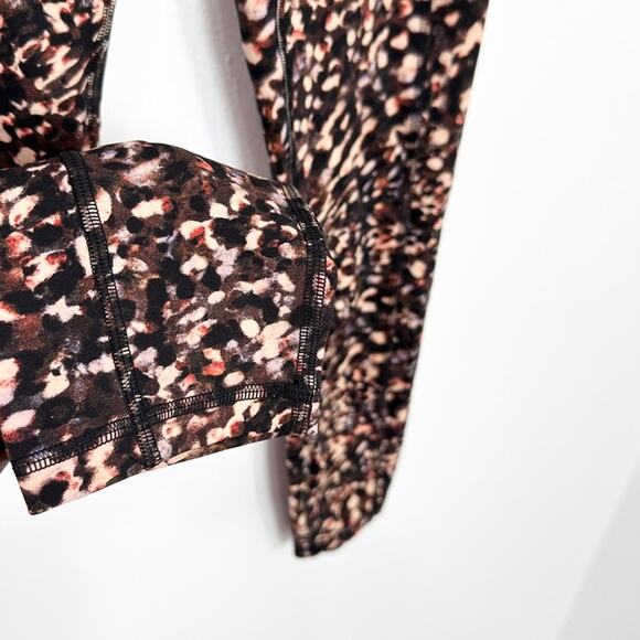 Lululemon Invigorate High-Rise Tight Leggings 25" Motion Flux Multi Athletic 6 - Picture 5 of 6